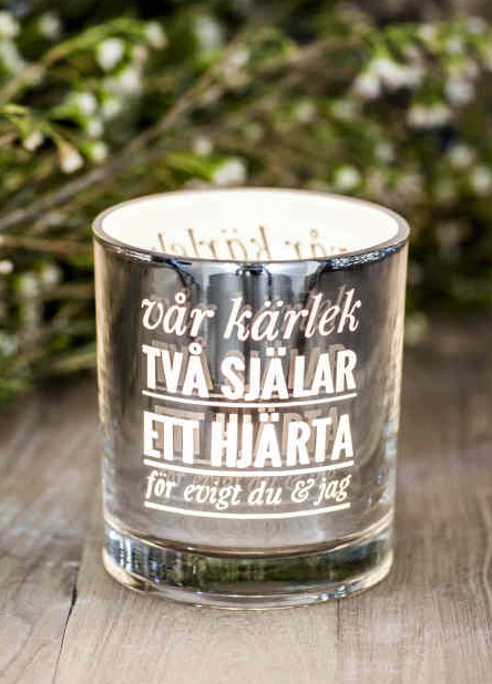 Ljuslykta Vår Kärlek från Majas lyktor säljs till förmån för Barncancerfonden